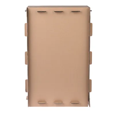 Braune Kartonverpackung mit Stecklaschen, rechteckige Form. Keine sichtbaren Marken- oder Produktinformationen.