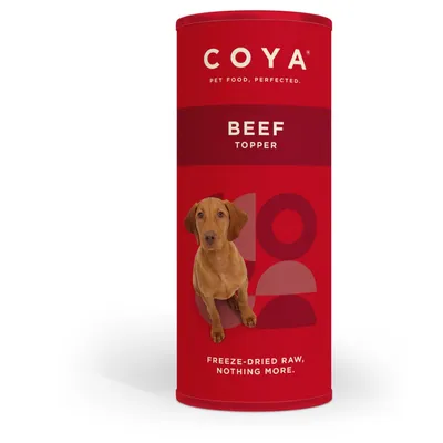 COYA Beef Topper, gefriergetrocknetes rohes Rindfleisch. Text: Freeze-dried raw, nothing more.