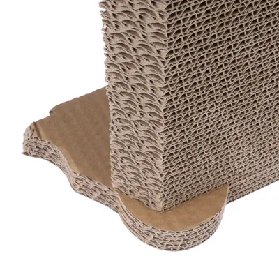 Detailweergave van een krabplank van golfkarton met gestructureerd oppervlak.