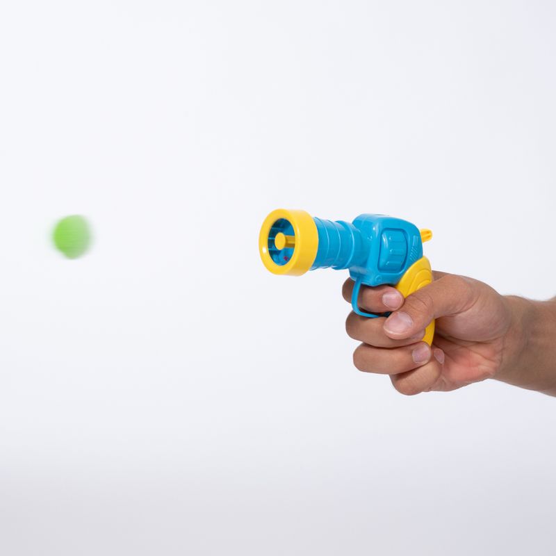 zooplus Basics Plüschball-Pistole für Katzen