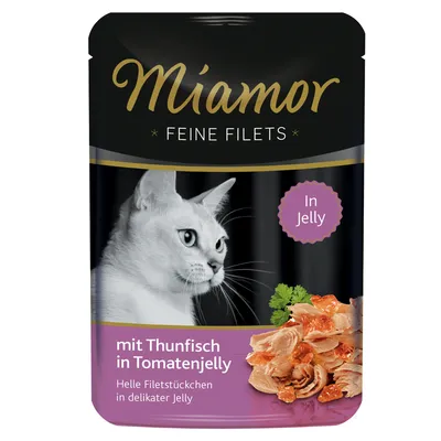 Miamor Feine Filets, In Jelly, mit Thunfisch in Tomatenjelly. Helle Filetstückchen in delikater Jelly. Sachet avec photo de chat et morceaux de filet visibles.
