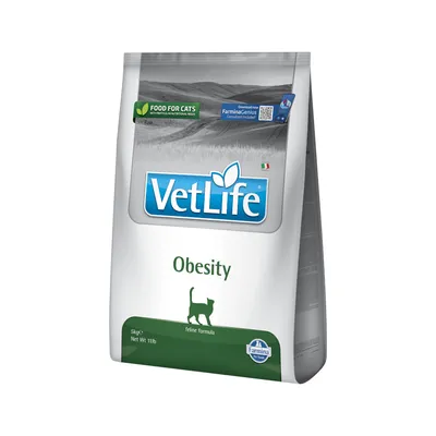Sac de croquettes VetLife Obesity pour chats, 5 kg, formule féline. Texte visible : Food for cats, FarminaGenius, Net Wt 11 lb, Farmina The Nature.