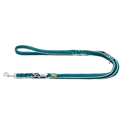 Verstellbare Hundeleine in Türkis mit Metallkarabiner und reflektierenden Streifen.