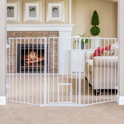 Carlson Flexi Extra-High Barrier Fence with Small Animal Door