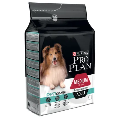 Purina Pro Plan Medium 10–25 kg Adult Sensitive Digestion OptiDigest pasja hrana, slika embalaže z dolgodlakim psom na sprednji strani. Vidni ključni podatki o izdelku.