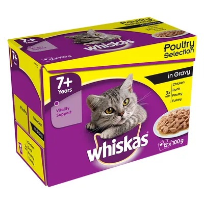 Whiskas 7+ Years Poultry Selection in Gravy, 12 x 100 g. Vitality Support. Conține pui, rață, pasăre, curcan. Ambalaj mov-galben cu imagine de pisică și porție hrană umedă.