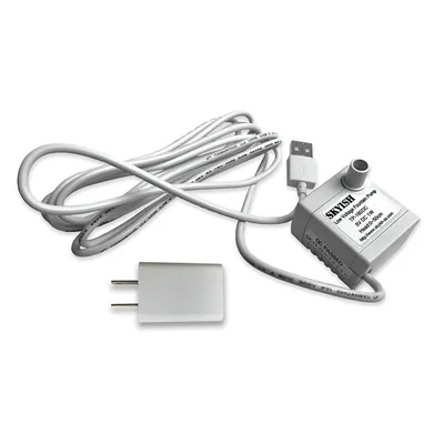 Pompe électrique SKYNISH avec câble USB, prise secteur blanche et texte visible : 'Low Noise Electric Pump, PP-1000C, DC 5V, 1W'.