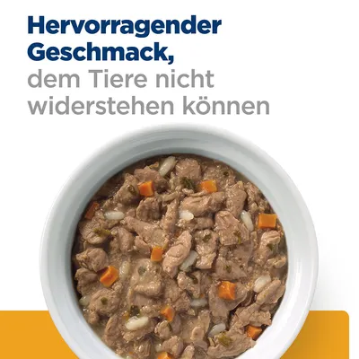 Texte en allemand : Hervorragender Geschmack, dem Tiere nicht widerstehen können. Bol de nourriture humide avec morceaux de viande, carottes et riz visibles.