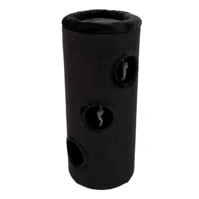 Tour à griffer cylindrique noire avec trois ouvertures rondes, deux jouets suspendus visibles à l’intérieur, revêtement en tissu, surface supérieure rembourrée. Tour à griffer cylindrique noire avec trois ouvertures rondes, deux jouets suspendus visibles à l’intérieur, revêtement en tissu, surface supérieure rembourrée.