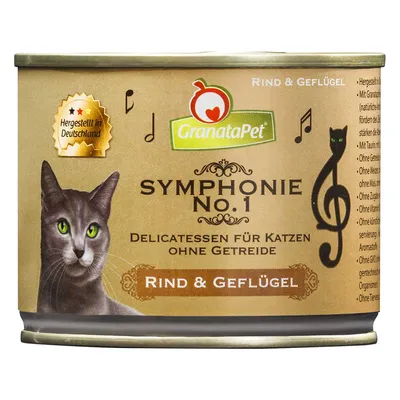 Scatoletta GranataPet Symphonie No.1 per gatti, testo visibile: Rind & Geflügel, Delicatessen für Katzen ohne Getreide, Hergestellt in Deutschland. Immagine di gatto e note musicali.