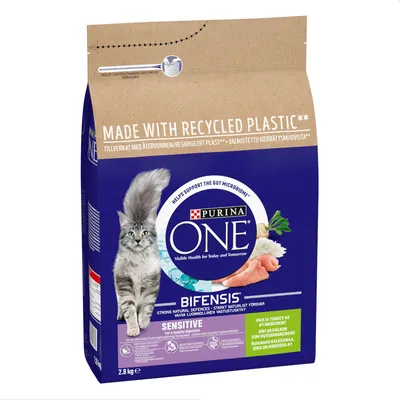 Purina ONE Bifensis Sensitive dry food, made with recycled plastic, rich in turkey as number one ingredient, supports gut microbiome and healthy digestion. 2.8kg bag.