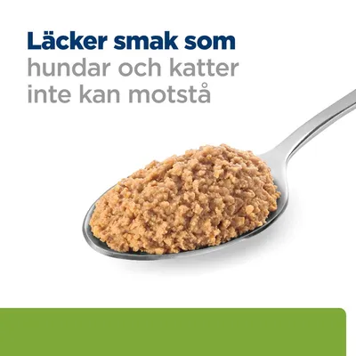 Text: Läcker smak som hundar och katter inte kan motstå. Sked med brun våtfoder för husdjur.
