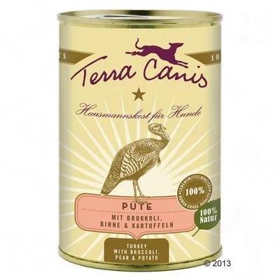 Terra Canis Hausmannskost für Hunde, Pute met broccoli, peer en aardappel. 100% Lebensmittelqualität, 100% Natur. Tekst deels in het Duits en Engels zichtbaar op blik.