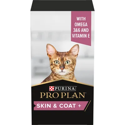 PURINA PRO PLAN SKIN & COAT+ cat food box, with text: With Omega 3&6 and Vitamin E. Image shows a brown tabby cat on the front packaging.