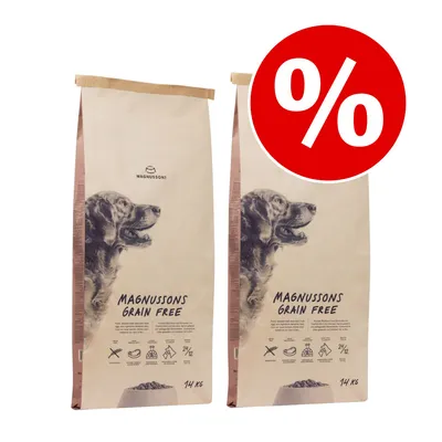 Kaksi Magnussons Grain Free -koiranruokapussia, 14 kg. Suuri punainen prosenttimerkki oikeassa yläkulmassa ilmaisee tarjouksen.