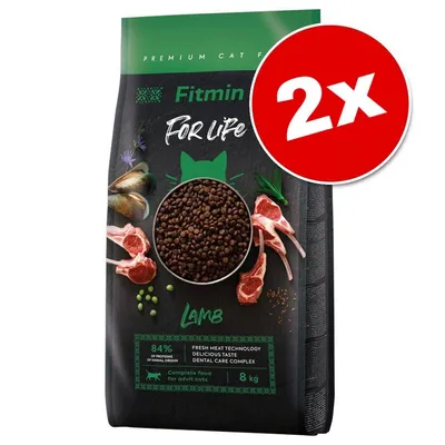 Fitmin For Life Lamb, суха храна за котки, 8 кг, 84% протеин от животински произход. Надпис: 2x в червен кръг, показващ двоен пакет. Fitmin For Life Lamb, суха храна за котки, 8 кг, 84% протеин от животински произход. Надпис: 2x в червен кръг, показващ двоен пакет.