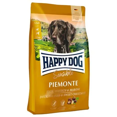 Happy Dog Sensible Piemonte hondenvoer, eend, zeevis & maroni. Tekst: duck, sea fish & sweet chestnut. Afbeelding van hond en kastanjes op de verpakking. Gewicht: 11 kg.