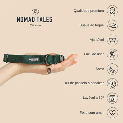 Coleira verde Nomad Tales München numa mão. Texto: Qualidade premium, Suave ao toque, Ajustável, Fácil de usar, Leve, Kit de passeio a condizer, Lavável a 30°, Feito com amor.