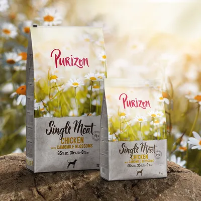 Purizon Single Meat Chicken with Camomile Blossoms, showing two bags with 65% meat, 35% vegetables and fruit, 0% grain. Product name and key ingredients visible on packaging.