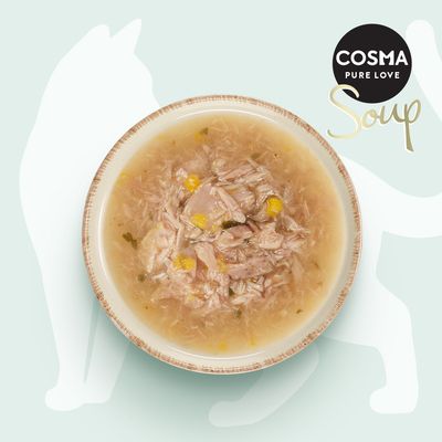 Cosma Pure Love Soup. Abgebildet ist eine Schale mit Suppe, Stückchen von Fleisch und Gemüse sichtbar.