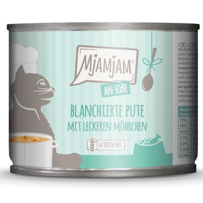 Mjamjam an Sobe kattenvoer, tekst op blik: Blanchierte Pute mit leckeren Möhrchen, getreidefrei. Tekst in het Duits.