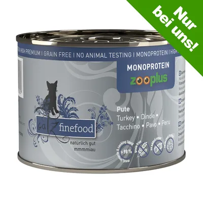 Boîte de pâtée pour chat catz finefood, dinde, monoprotein zooplus, 98 % viande et jus de cuisson, sans céréales, sans tests sur animaux. Texte allemand : Nur bei uns!