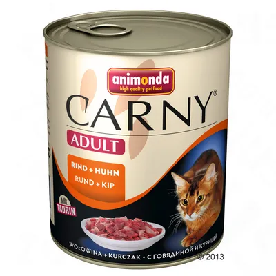 Blik Animonda Carny Adult kattenvoer, rund en kip. Tekst: 'Rind + Huhn', 'Rund + Kip', 'Mit Taurin'. Afbeelding van kat en schaal met vlees.