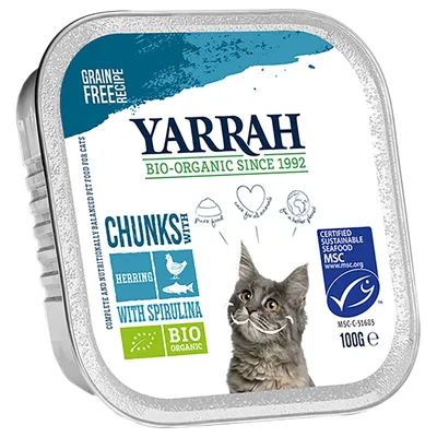 Yarrah Bio-Organic Since 1992, Chunks with Herring with Spirulina, Grain Free Recipe, BIO organic, Certified Sustainable Seafood MSC, 100 g. Kattebillede på emballagen.