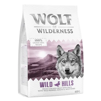 Wolf of Wilderness Wild Hills, 100% grain-free recipe, fresh chicken meat with duck, wild berries, roots & wild herbs, 400 g. Texte en anglais.
