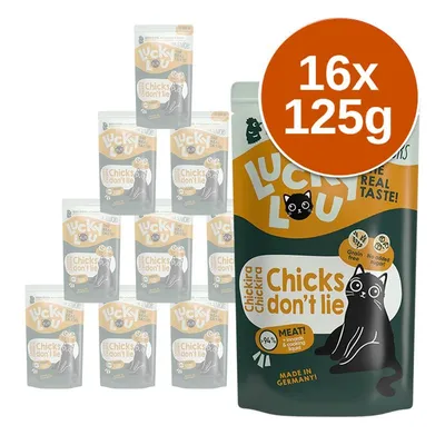 Lucky Lou Chicks don't lie, 16×125g. Nápisy: Grain free, No added sugar, MEAT! 94 %, innards & cooking liquid, MADE IN GERMANY! Ilustrace černé kočky na obalu. Lucky Lou Chicks don't lie, 16×125g. Nápisy: Grain free, No added sugar, MEAT! 94 %, innards & cooking liquid, MADE IN GERMANY! Ilustrace černé kočky na obalu.