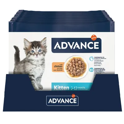 Advance Kitten 2-12 miesięcy z kurczakiem. Wspiera zdrowy wzrost, mięśnie i kości. Opakowanie przedstawia karmę dla kotów i kociaka.