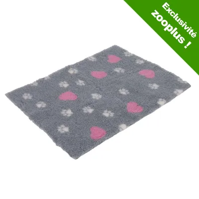 Tapis gris en tissu avec motifs pattes blanches et cœurs roses, texte visible : Exclusivité zooplus ! Tapis gris en tissu avec motifs pattes blanches et cœurs roses, texte visible : Exclusivité zooplus !