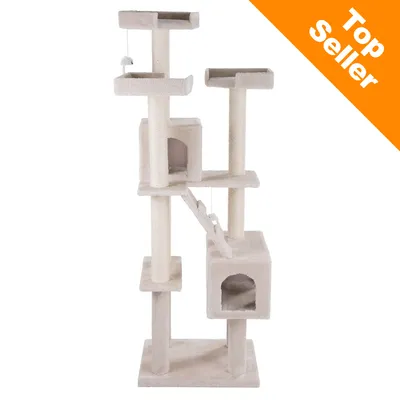 Krabpaal met meerdere plateaus, twee kattenhuisjes, sisalpalen en hangende speeltjes. Oranje hoeklabel met witte tekst: Top Seller.