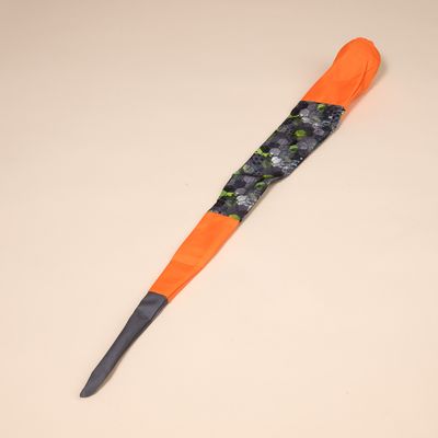 TIAKI Hundespielzeug Wurfball mit Fangschwanz