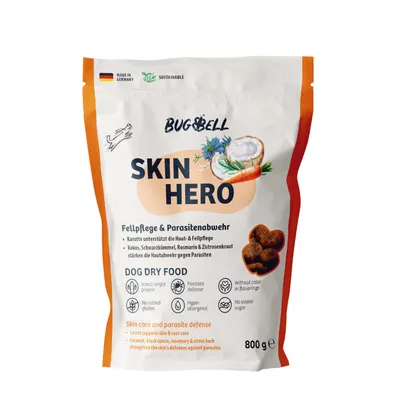 BugBell Skin Hero hrană uscată pentru câini, îngrijirea blănii și protecție împotriva paraziților, cu morcov, cocos, chimen negru, rozmarin și citrice, hipoalergenă, fără zahăr, produs în Germania, 800g.
