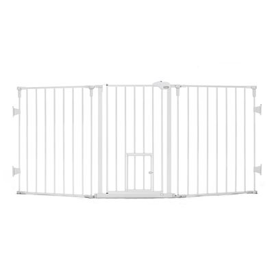 Carlson Flexi Extra-Wide Barrier Fence with Small Animal Door
