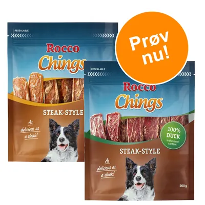 To poser Rocco Chings Steak-Style hundesnacks, tekst: 'As delicious as a steak!', '100% duck in the meat content', 'Prøv nu!', hver pose 200 g, billede af hund på emballagen.
