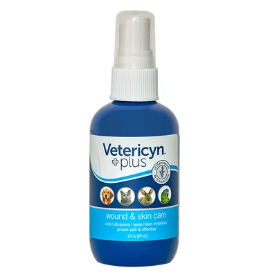 Spray Vetericyn Plus wound & skin care, 89 ml. Etichetă cu imagini de câine, pisică, iepure, papagal. Text vizibil: cuts, abrasions, sores, skin irritations, proven safe & effective.
