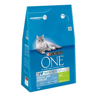 PURINA ONE Sterilized, indyk 3 kg