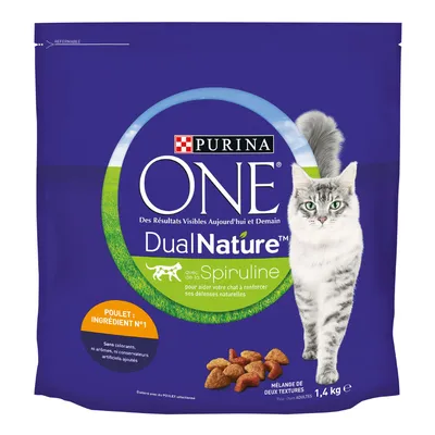 Purina ONE DualNature s kuracím, spirulinou, pre dospelé mačky, zmes dvoch textúr, 1,4 kg. Text: Poulet: ingrédient n°1, sans colorants, ni arômes, ni conservateurs artificiels ajoutés.