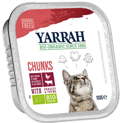 Yarrah Bio-Organic Since 1992, Chunks mit Huhn & Rind au poulet & au bœuf, with parsley & thyme, bio organic, grain free recipe, 100 g. Photo d’un chat sur l’emballage. Yarrah Bio-Organic Since 1992, Chunks mit Huhn & Rind au poulet & au bœuf, with parsley & thyme, bio organic, grain free recipe, 100 g. Photo d’un chat sur l’emballage.