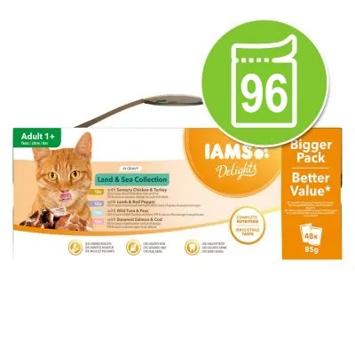 IAMS Delights Land & Sea Collection våtfoder för vuxen katt, 96 portionspåsar à 85 g. Synlig text: Adult 1+, Bigger Pack Better Value, 48x 85g.