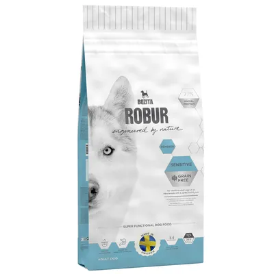 Bozita Robur Reindeer Sensitive Grain Free, 77 % animal protein, super functional dog food, Made in Sweden, za odrasle pse. Na embalaži je slika psa.