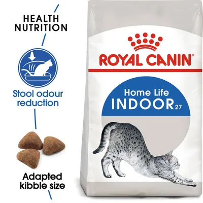 Royal Canin Home Life Indoor 27 kattefoder, tekst: Health Nutrition, Stool odour reduction, Adapted kibble size. Billede af tørfoderpiller og strækkende kat.
