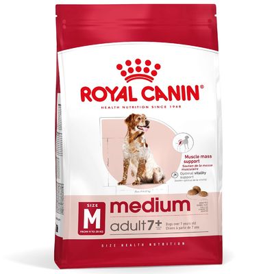 Royal Canin medium adult 7+, torrfoder för hund, storlek M 11–25 kg, synlig text: Muscle mass support, optimal vitality support, bild på medelstor hund på förpackningen.