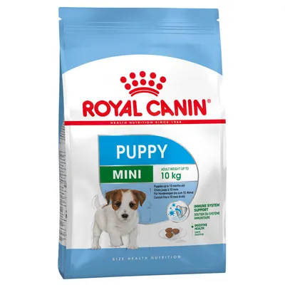 Royal Canin Puppy Mini, för valpar upp till 10 månader och vuxenvikt upp till 10 kg. Text: Immune system support, digestive health. Bild på små foderbitar. Royal Canin Puppy Mini, för valpar upp till 10 månader och vuxenvikt upp till 10 kg. Text: Immune system support, digestive health. Bild på små foderbitar.