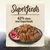 Superfoods, 62% vlees met Superfoods. Bord natvoer met stukjes vlees en granaatappel zichtbaar.