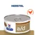 Hill's Prescription Diet a/d blikvoer, zichtbaar met tekst 'HERSTEL' en kip-icoon. Blik met metalen deksel en productnaam duidelijk leesbaar. Hill's Prescription Diet a/d blikvoer, zichtbaar met tekst 'HERSTEL' en kip-icoon. Blik met metalen deksel en productnaam duidelijk leesbaar.