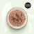 Assiette de nourriture humide pour chat, texture effilochée, marque visible : Cosma Pure Love.