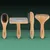 Quattro spazzole e pettini per animali con manico in legno kooa, set composto da spazzola a setole, cardatore, pettine a denti fini e rastrello.